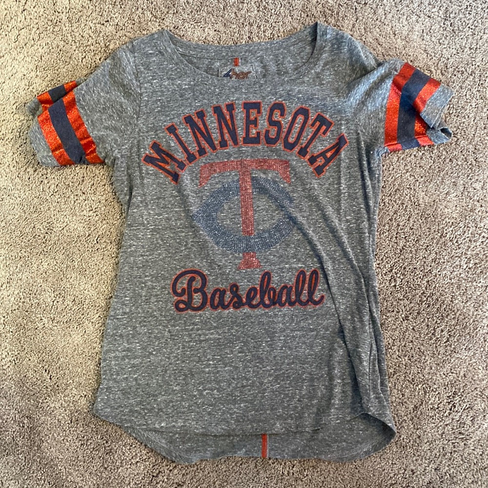 NWOT - Minnesota Twins Glitter Shirt